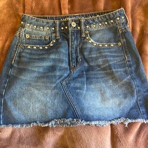 american eagle jean skirt